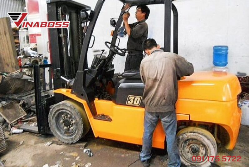 Vinaboss - Dịch vụ sửa chữa xe nâng Biên Hòa uy tín, tận tâm
